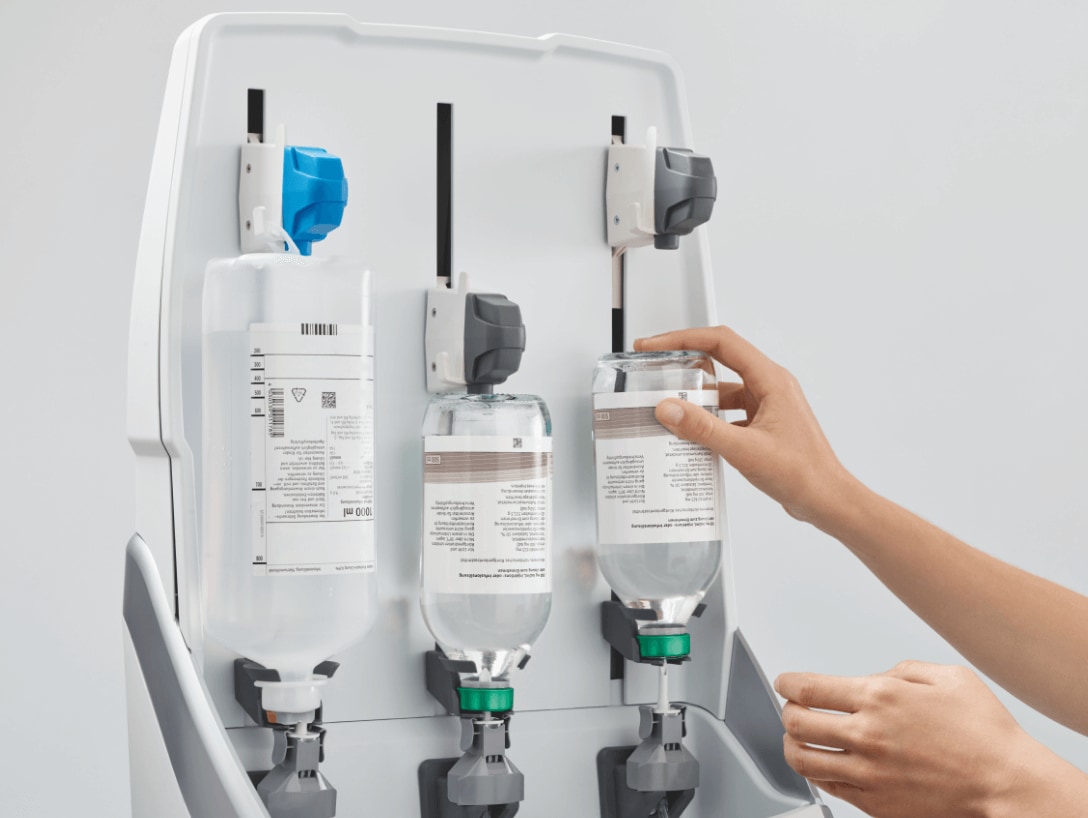 Image showing multi-patient fluid delivery systems